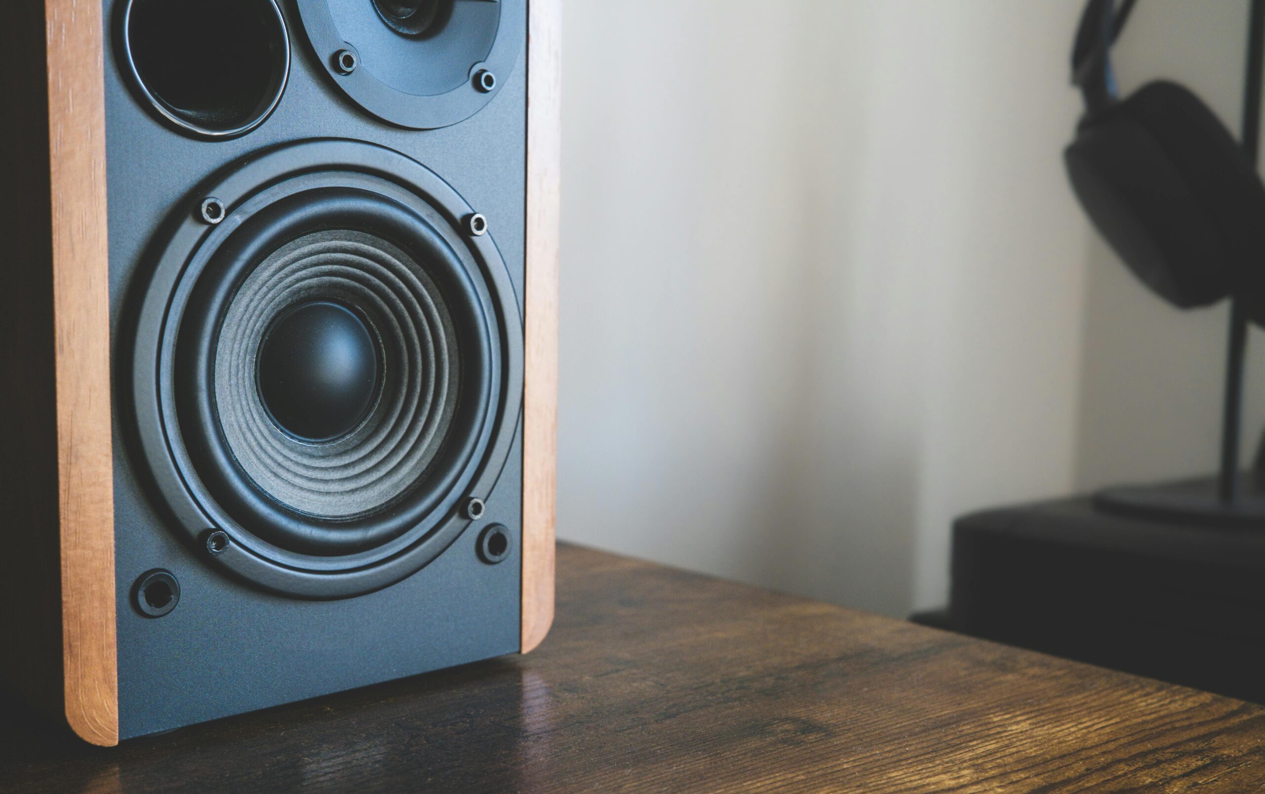 Dicas práticas de como implementar o music branding