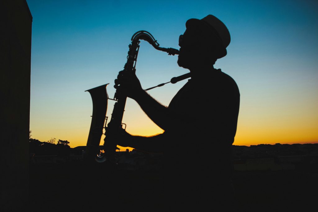 Como levar o music branding para além do ponto de venda_gomus