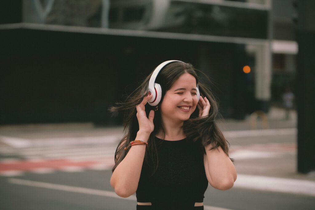 Sound branding: como escolher a música certa para o Carnaval da sua marca